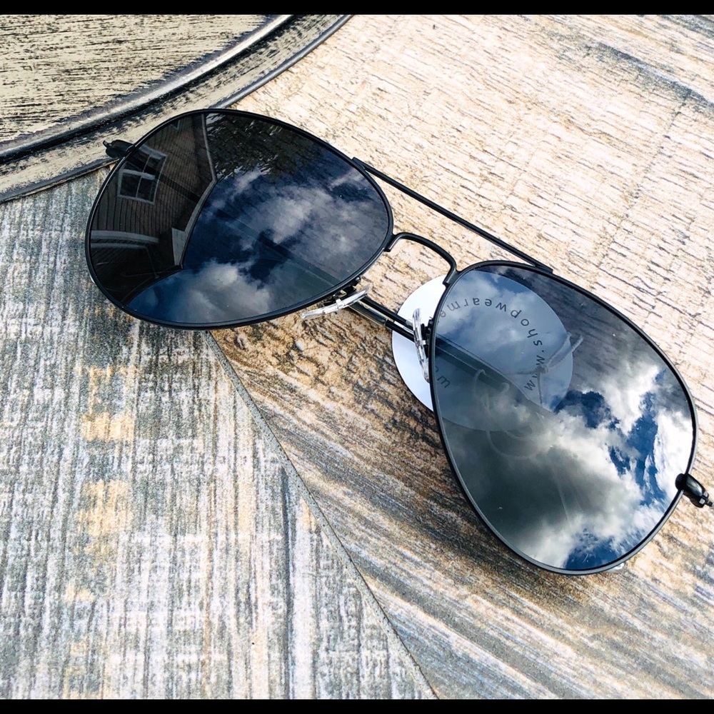 ⭐️ 5/15 ⭐️ Classic Aviator Sunglasses